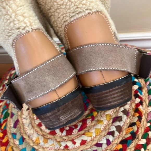 Kelsi Dagger Gray Suede Leather Shearling Ankle Boots - Picture 7 of 8